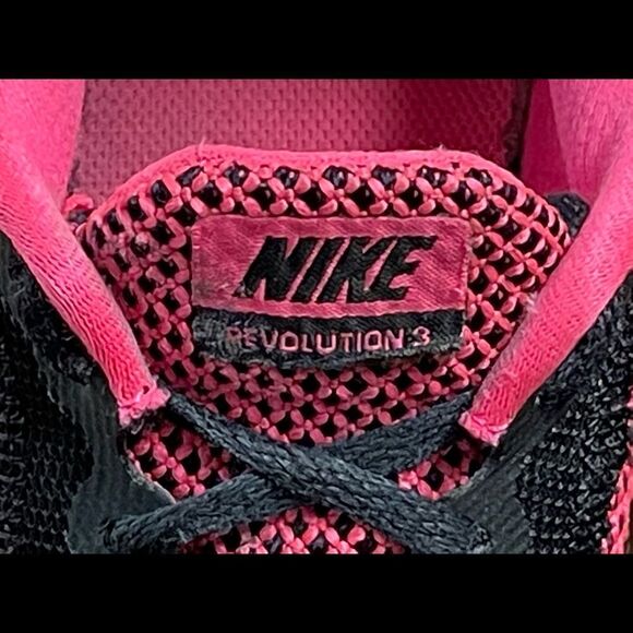 Nike Revolution 3 Women’s Running Shoes Size 8.5M - Picture 7 of 16